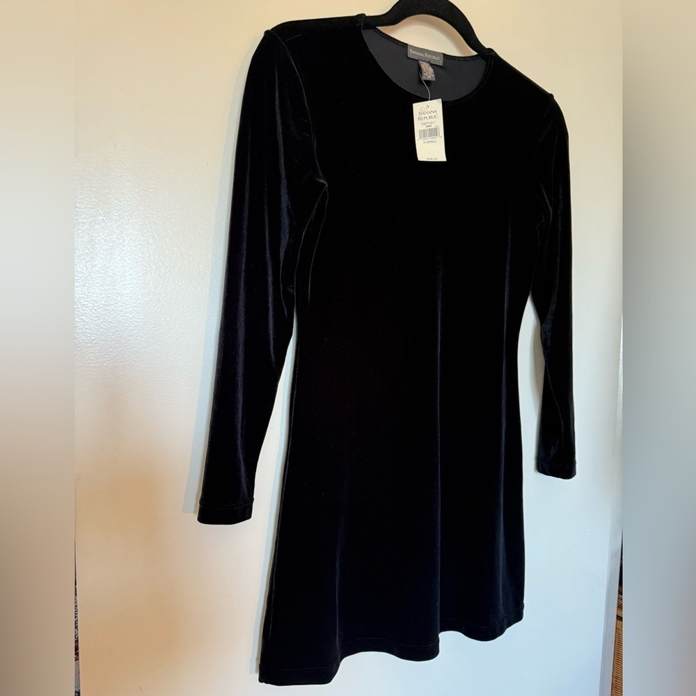 NWT Banana Republic Black Long Sleeve Mini Velvet Dress in Size XS